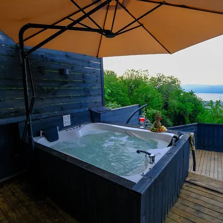 Sapancakelebekvadibungalov Alpstuga